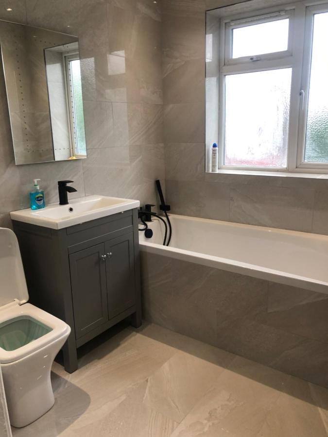 5 Bedroom House In Orpington Zewnętrze zdjęcie
